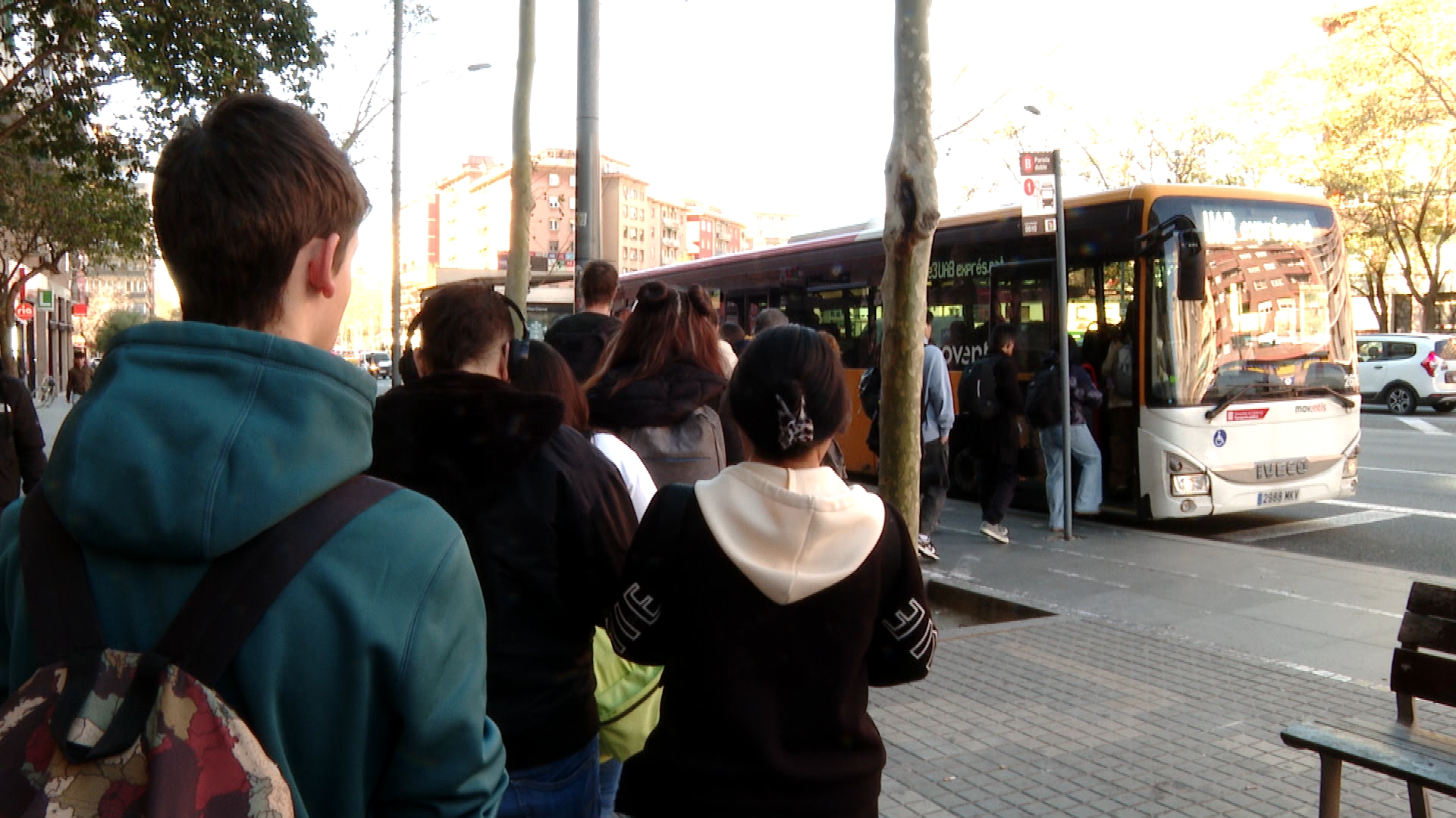 Barcelona Şehirlerarası Otobüs Duraklarını Yeniden Düzenliyor: Konfor ve Kapasite