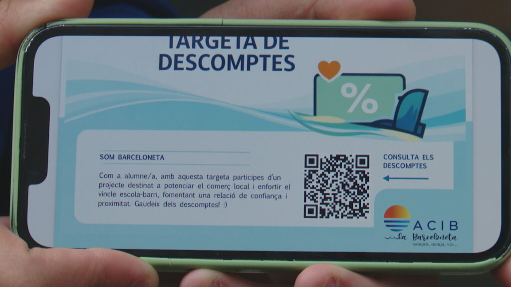 Barselona Barceloneta'da Öğrencilerden Yerel Esnafa Can Suyu: İndirim Kuponları Projesi