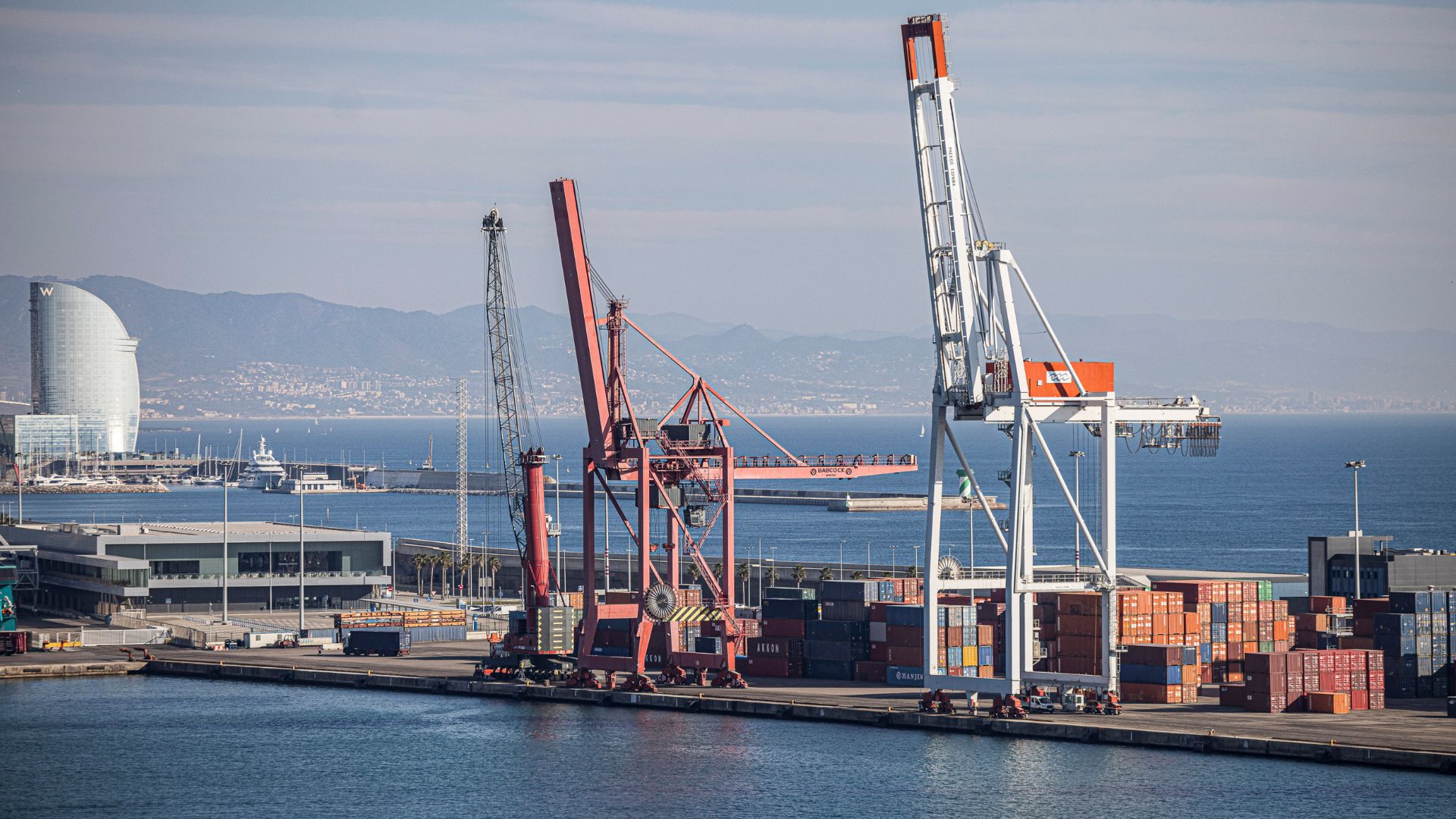 Barselona Limanı'nda Ticaret Hacmi %2 Arttı: İthalat ve Kruvaziyer Turizmi Yükselişte