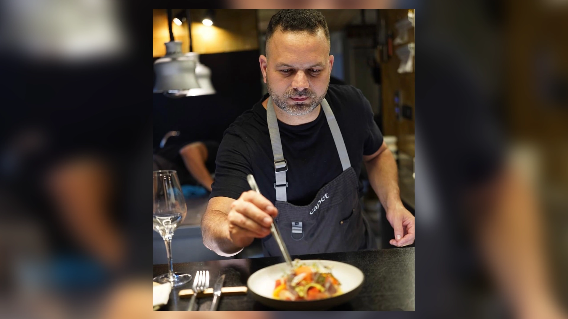 Şef Armando Álvarez: Barselona'nın Capet Restoranında Lezzetin Sanatsal Yorumu