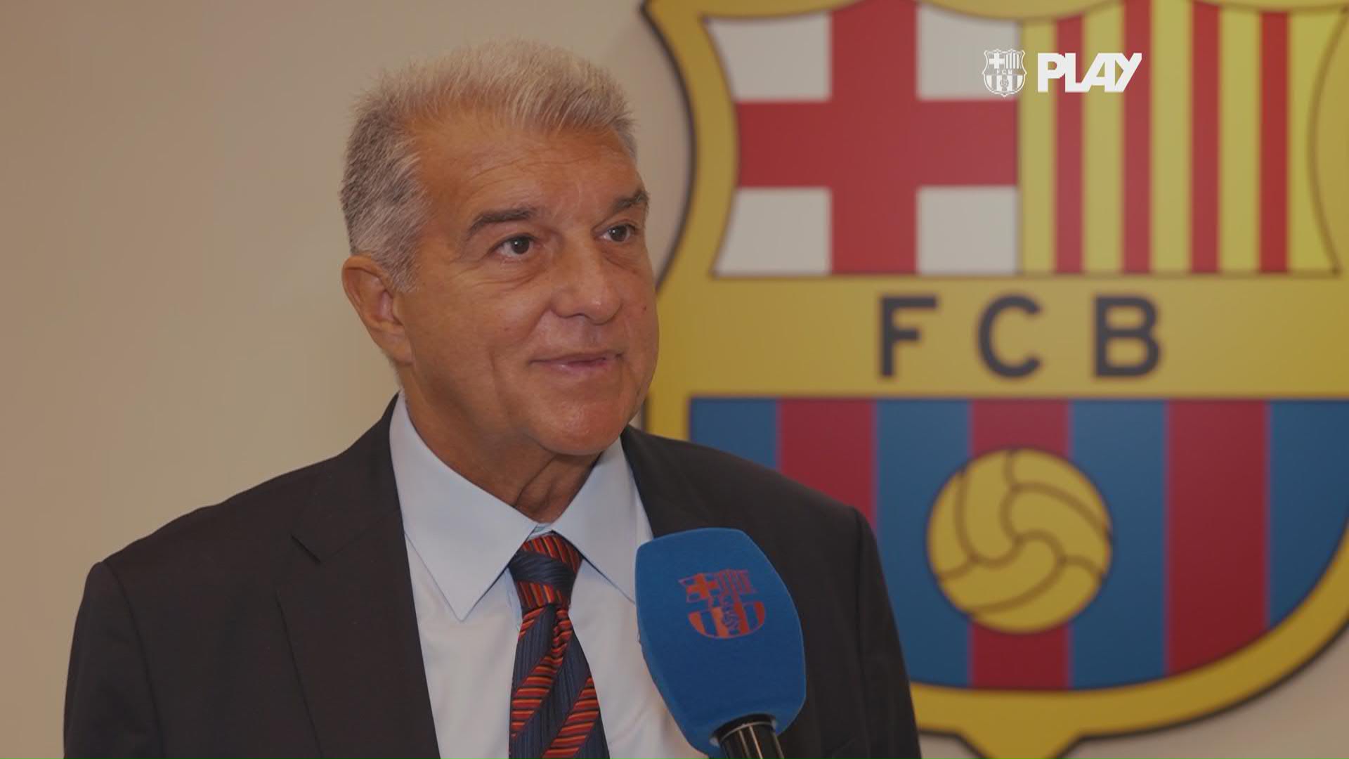 Barça'dan Julián Álvarez Çıkışı: Teklifimiz Piyasa Sonuna Kadar Geçerli