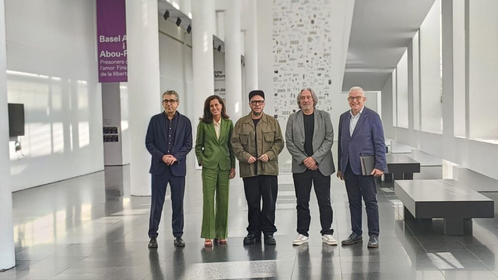 Valentín Roma'nın MACBA'ya Dönüşü: Tartışmalı Geçmişten Geleceğe Sanatın Sesi