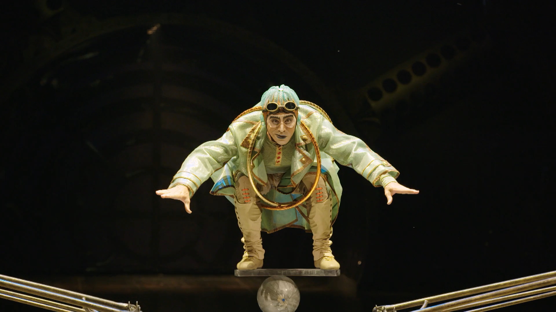 Sirk Dü Soleil'den Barselona'ya Steampunk Esintili "Kurius" Şovu Geliyor!