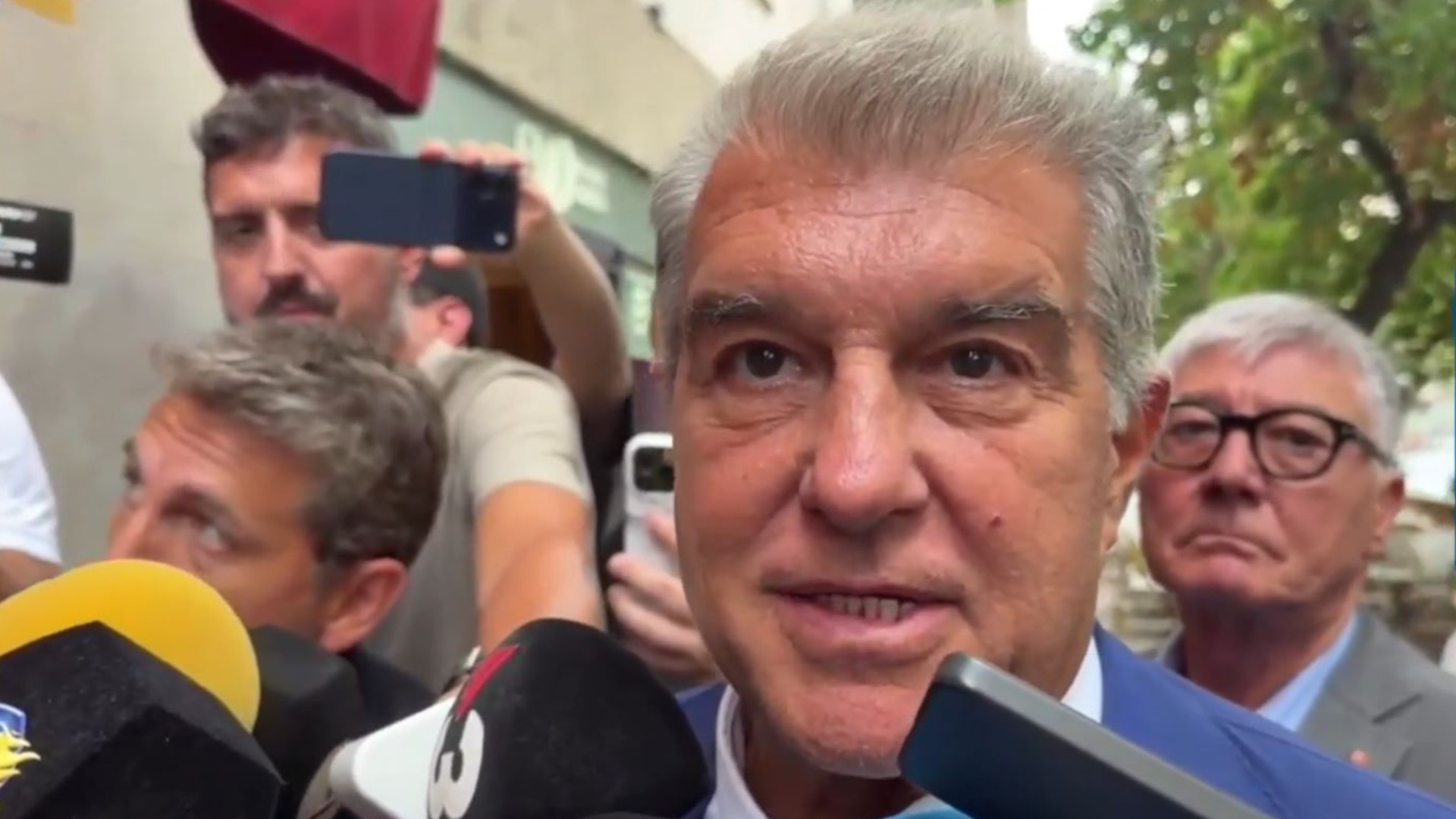 **Laporta'dan Real Madrid'e Hakem Şikayetleri Uyarısı: "Sınırı Aşmasınlar!"**