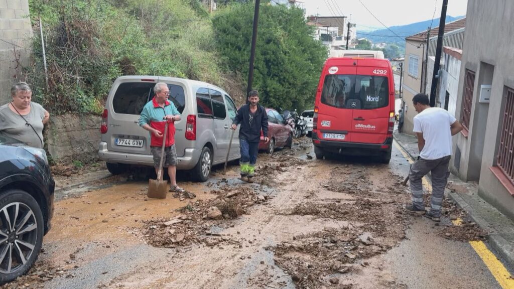 Barselona'da Sel Alarmı: Dağ Mahalleleri Acil Eylem Planı Talep Ediyor
