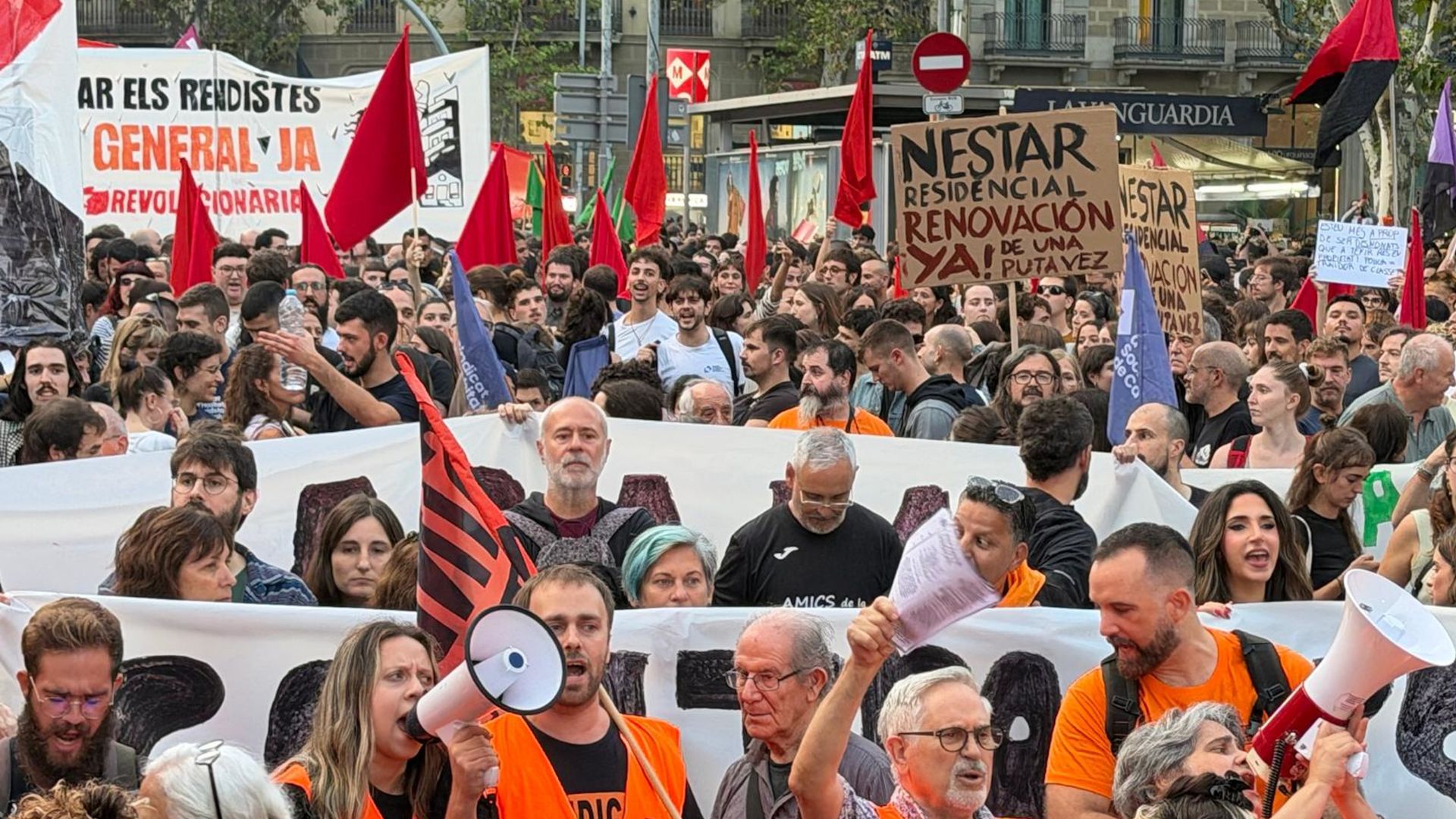 İspanya'da Konut ve Maaş Krizi: Genel Grev Sandık Öncesi Tarih Aldı