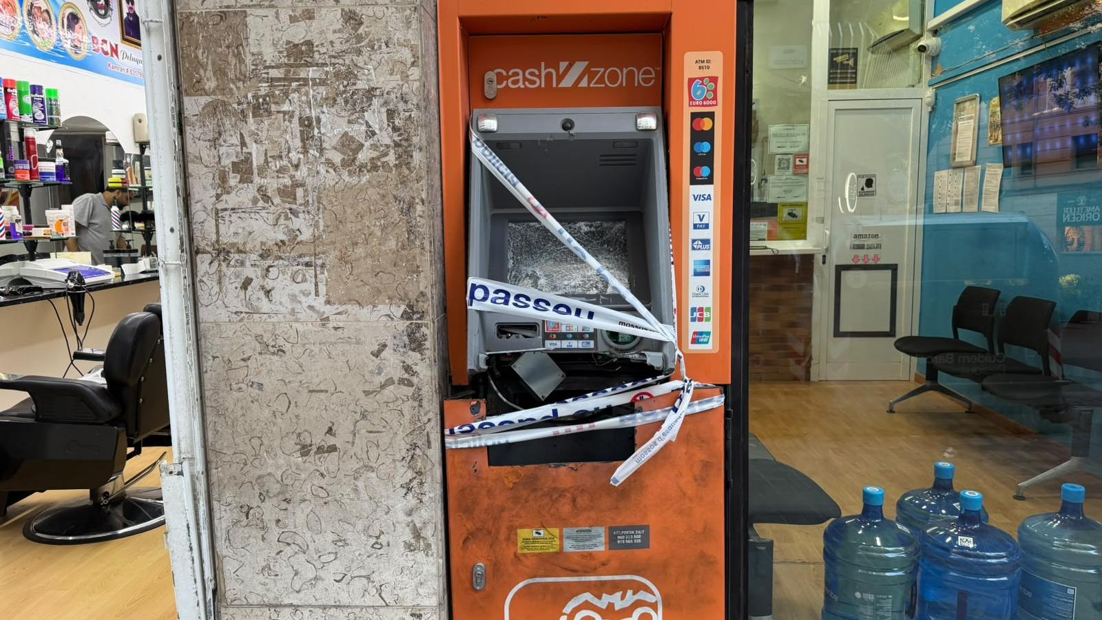 Barselona'da Patlayıcıyla ATM Soygun Girişimi: Hırsızlar Eli Boş Döndü