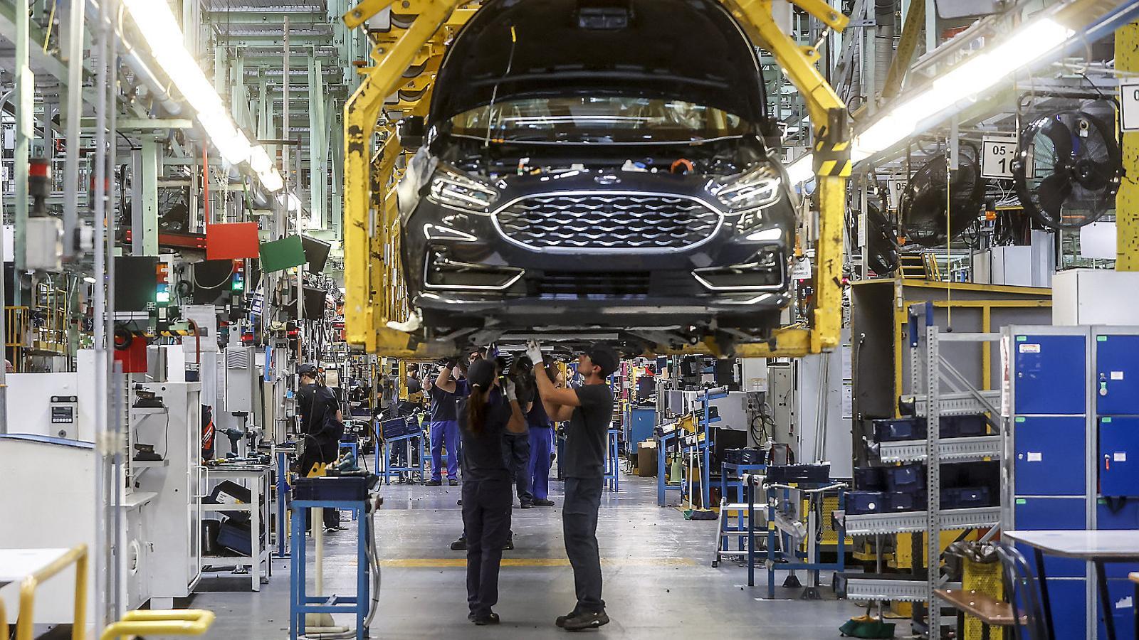 Geely Valencia'da Elektrikli Otomobil Üretimini Değerlendiriyor: Avrupa Pazarı İçin