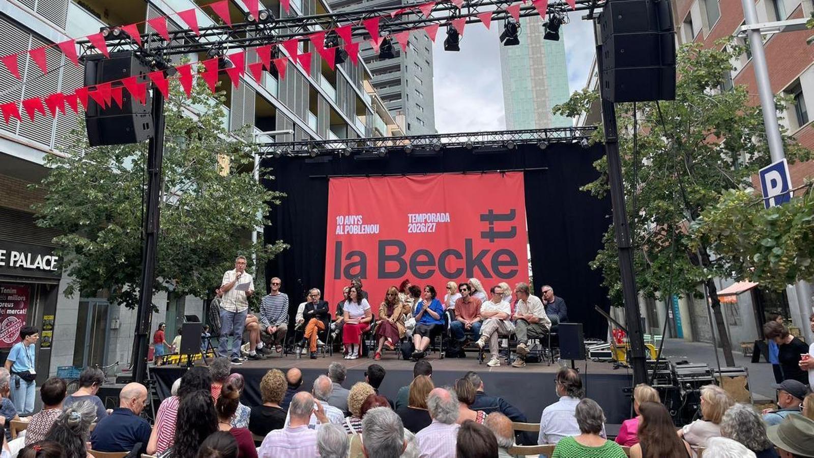 Barselona'nın Kültürel Direnişi: Sala Beckett, Poblenou'daki On Yılını Coşkuyla Kutluyor
