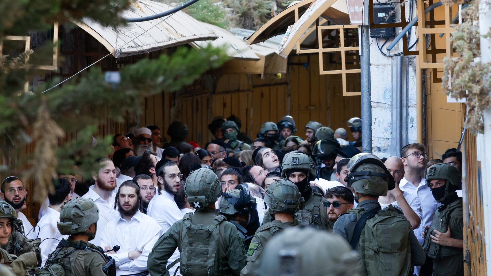 İsrail'de Aşırı Ortodoks Askerlik Muafiyeti Yasası Onaylandı: Toplumsal Gerilim Tırmanıyor