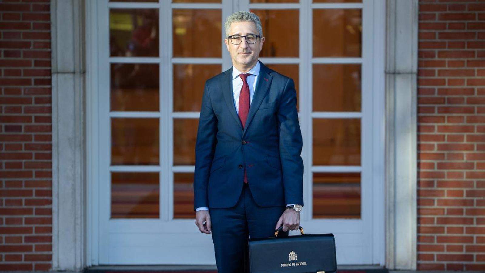 İspanya Rekor Vergi Geliriyle Açığı 2007 Seviyesine İndirdi: Ekonomide Dönüm Noktası