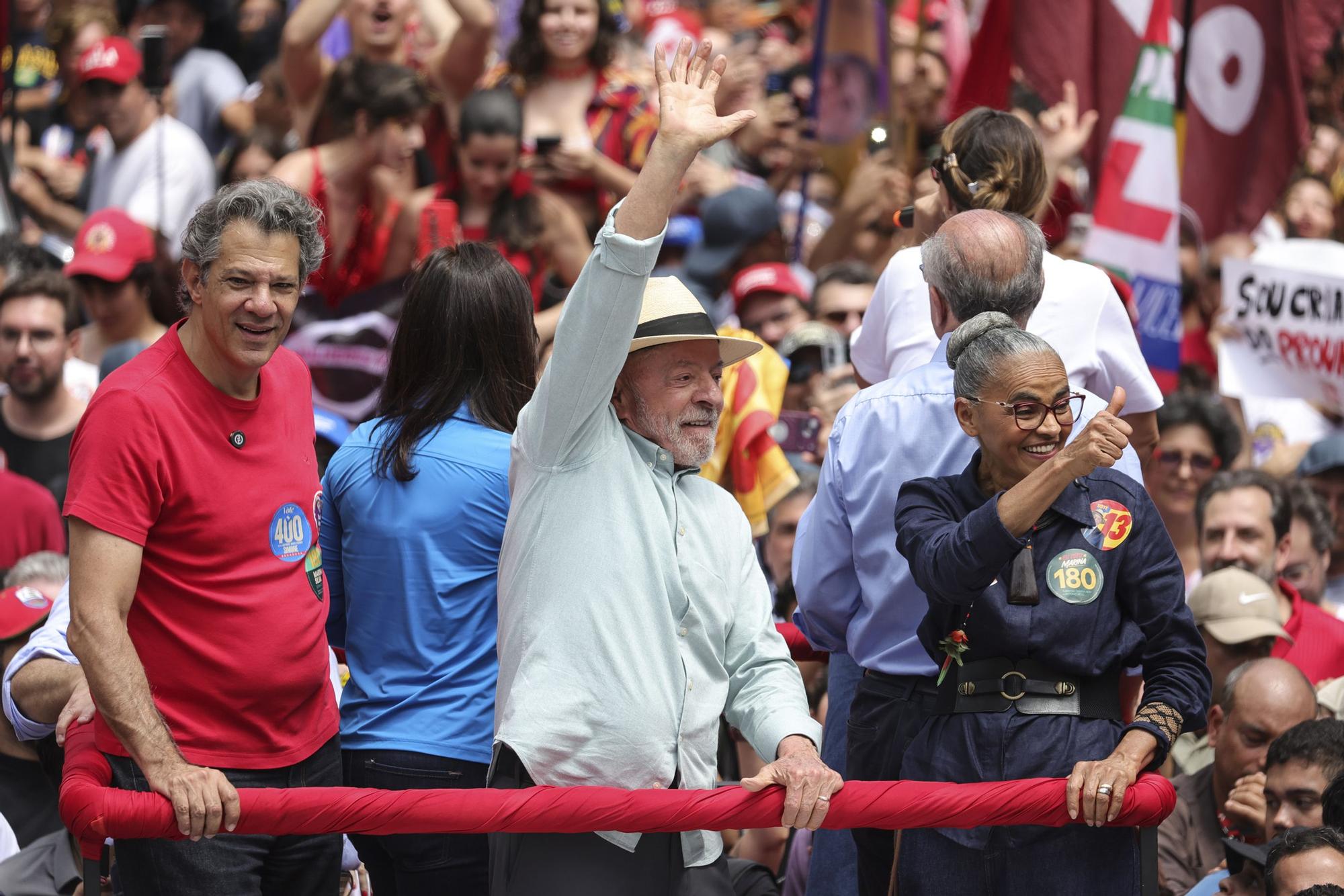 Brezilya'da Siyasi Gerilim Dinmiyor: Lula ve Bolsonaro Ailesi Mücadelesi