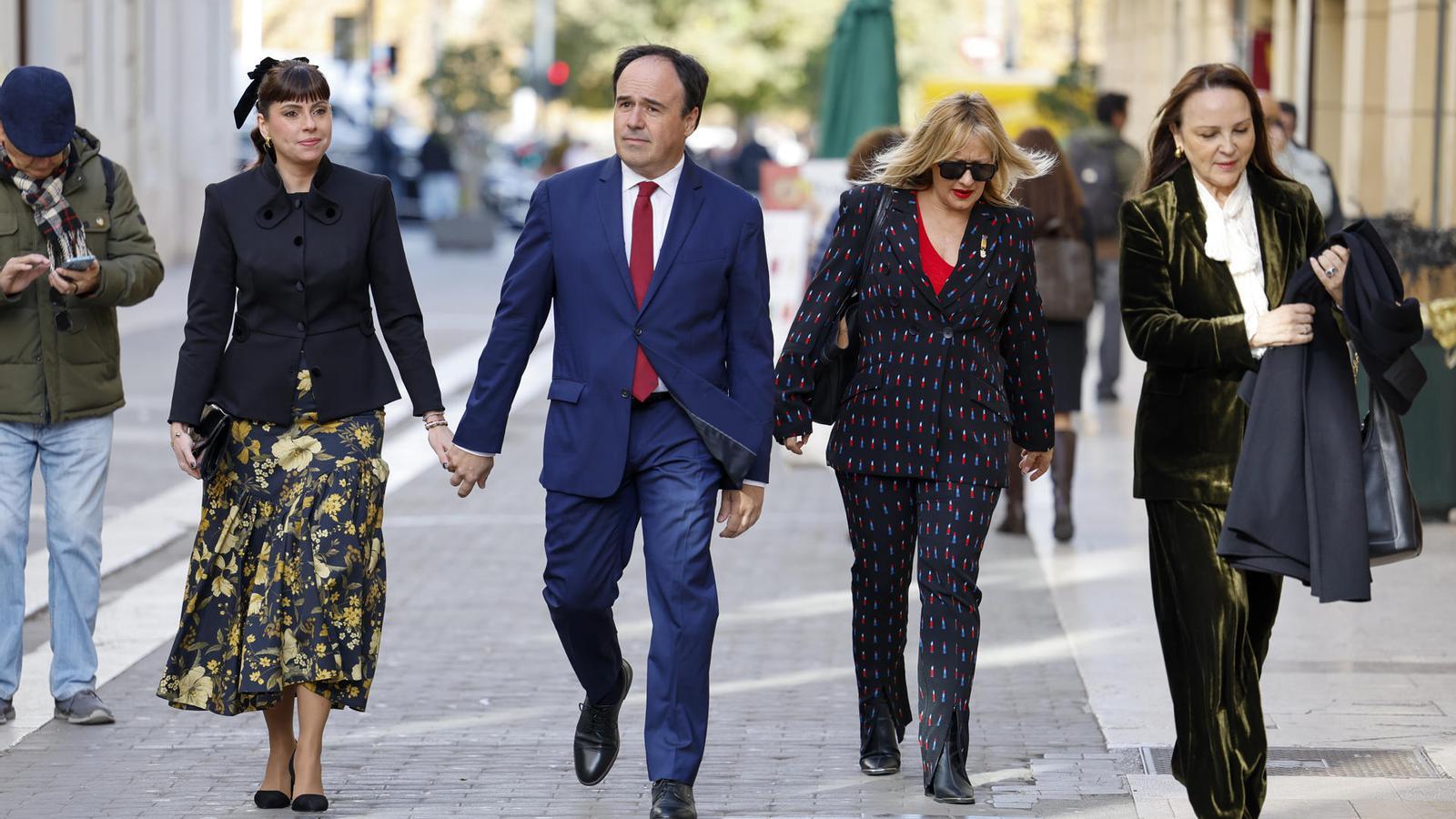 Valensiya'da Tartışmalı Atama: İl Meclisi Başkanının Partneri Hakkında Kayırmacılık