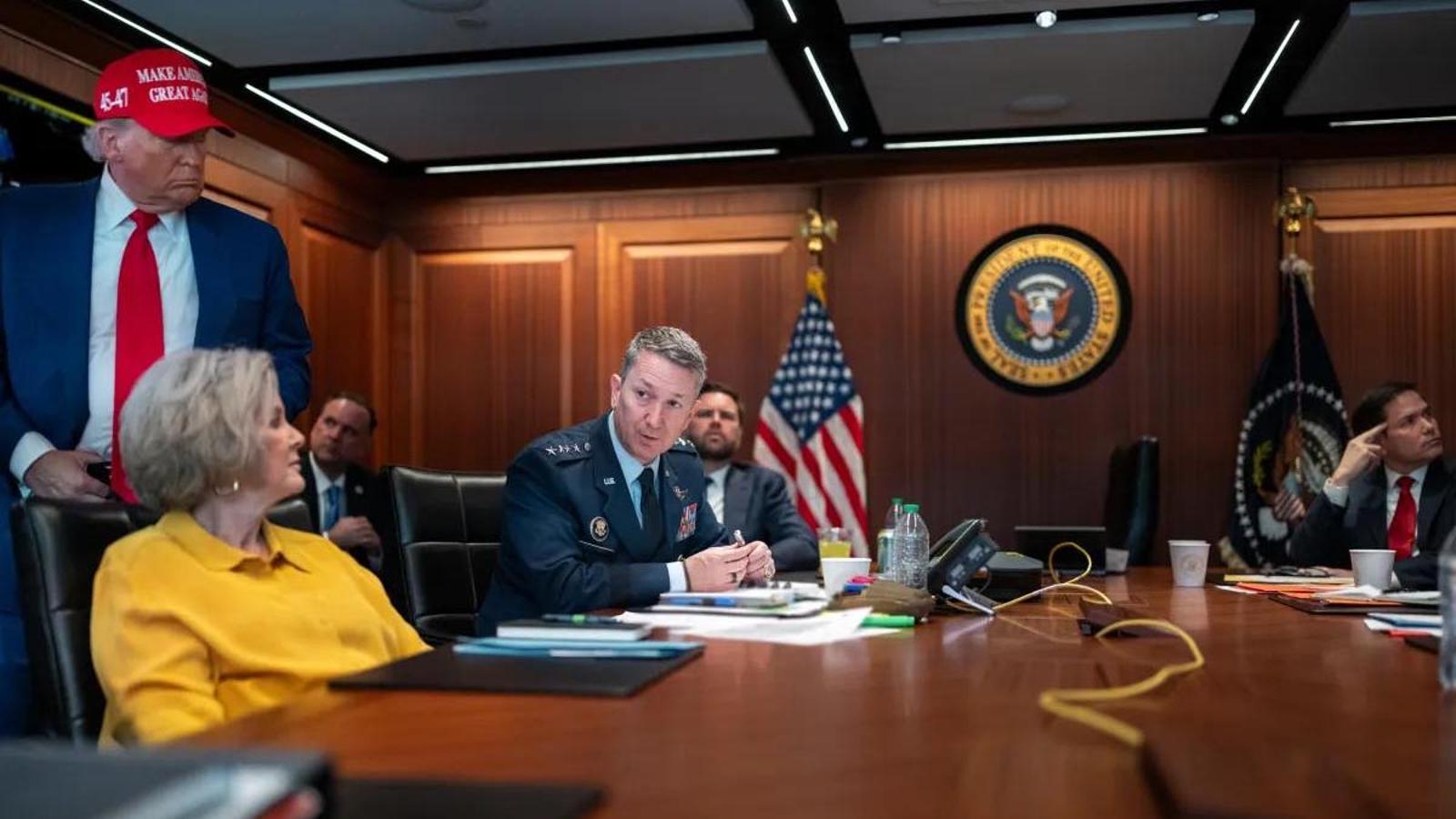 Trump'ın İran Savaşı Kararı: "Sanırım Bunu Yapmalıyız" Sözünün Perde Arkası