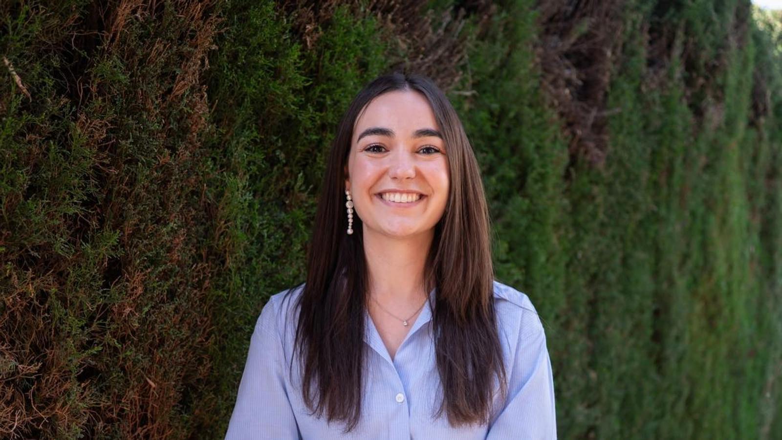 Katalan Kimliğinin Dijital Elçisi: Júlia Riera ve "Sadece Katalan Şarabı!" Çağrısı