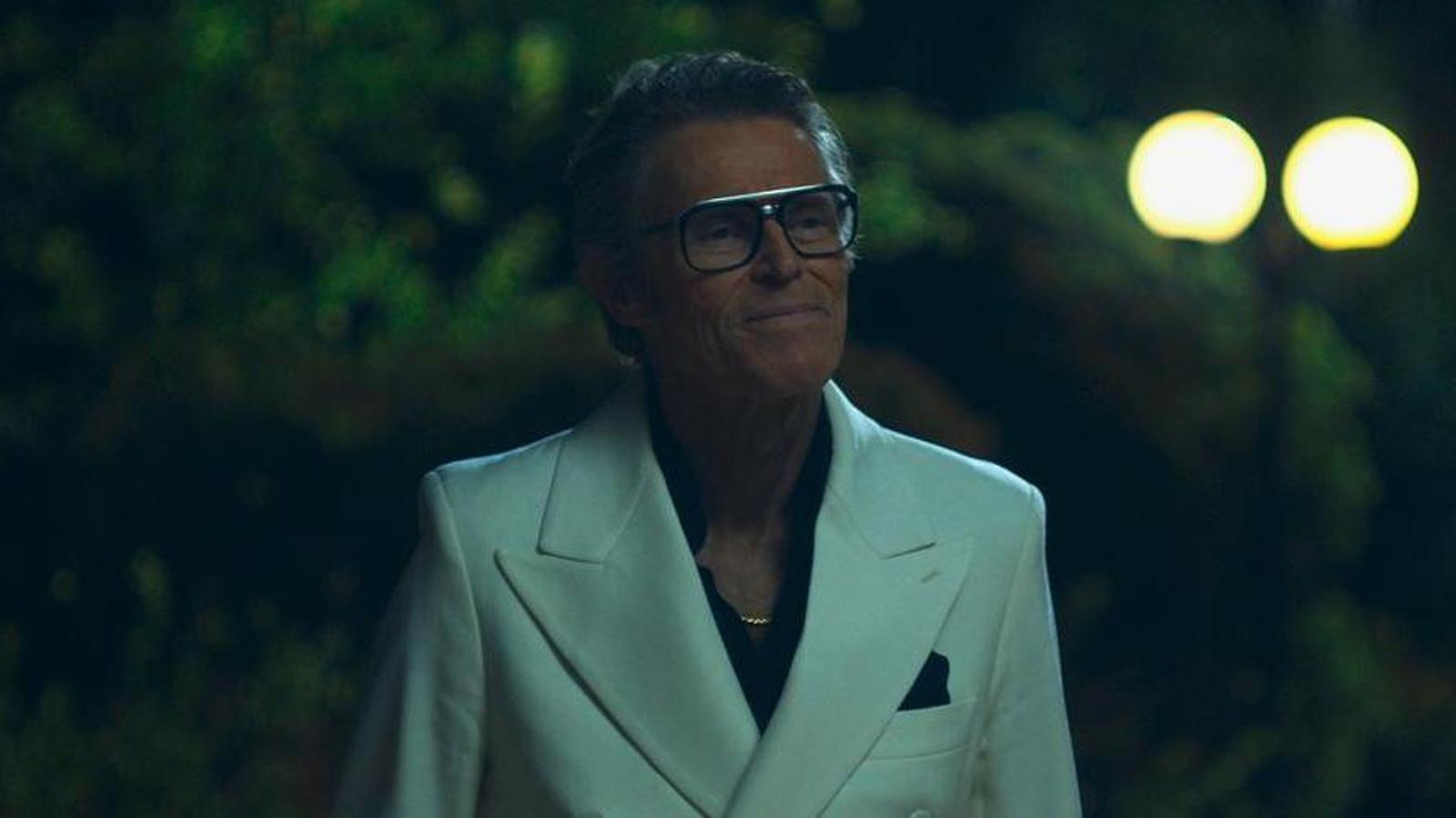 Willem Dafoe'dan Unutulmaz Dans: 'El Anfitrión' Sinemayı Yeniden Tanımlıyor