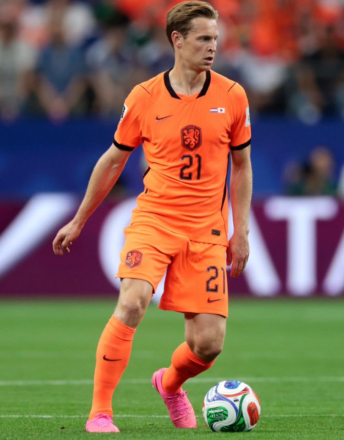 Frenkie de Jong'un Sakatlığı Barcelona'yı Sarstı: Ameliyat Şimdilik Yok