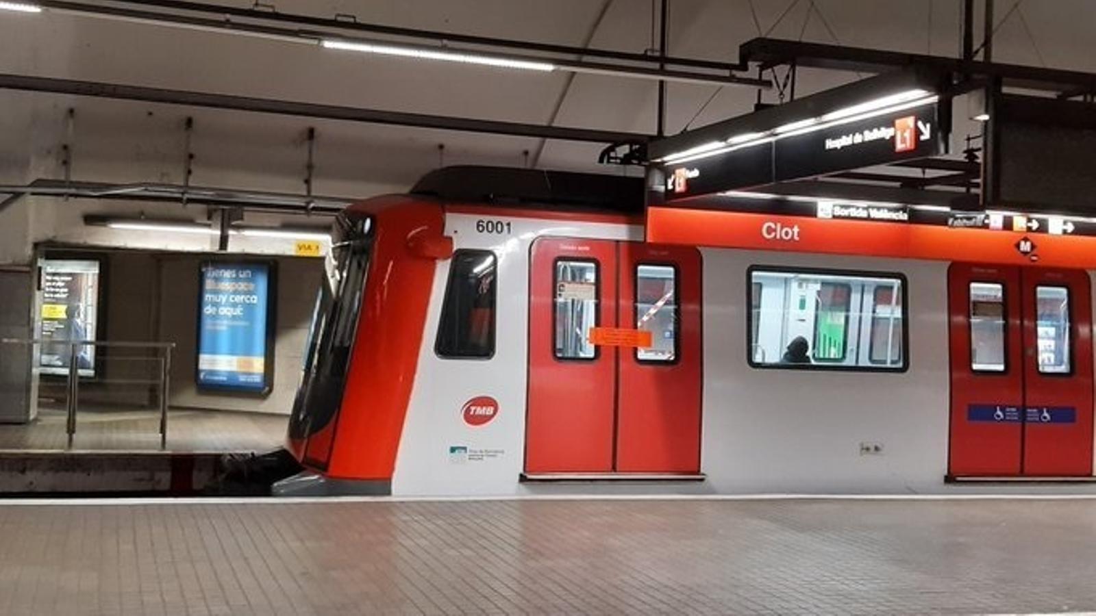 Barselona Metrosu'nda Yangın Paniği: L1 Hattı Kısmen Kapatıldı