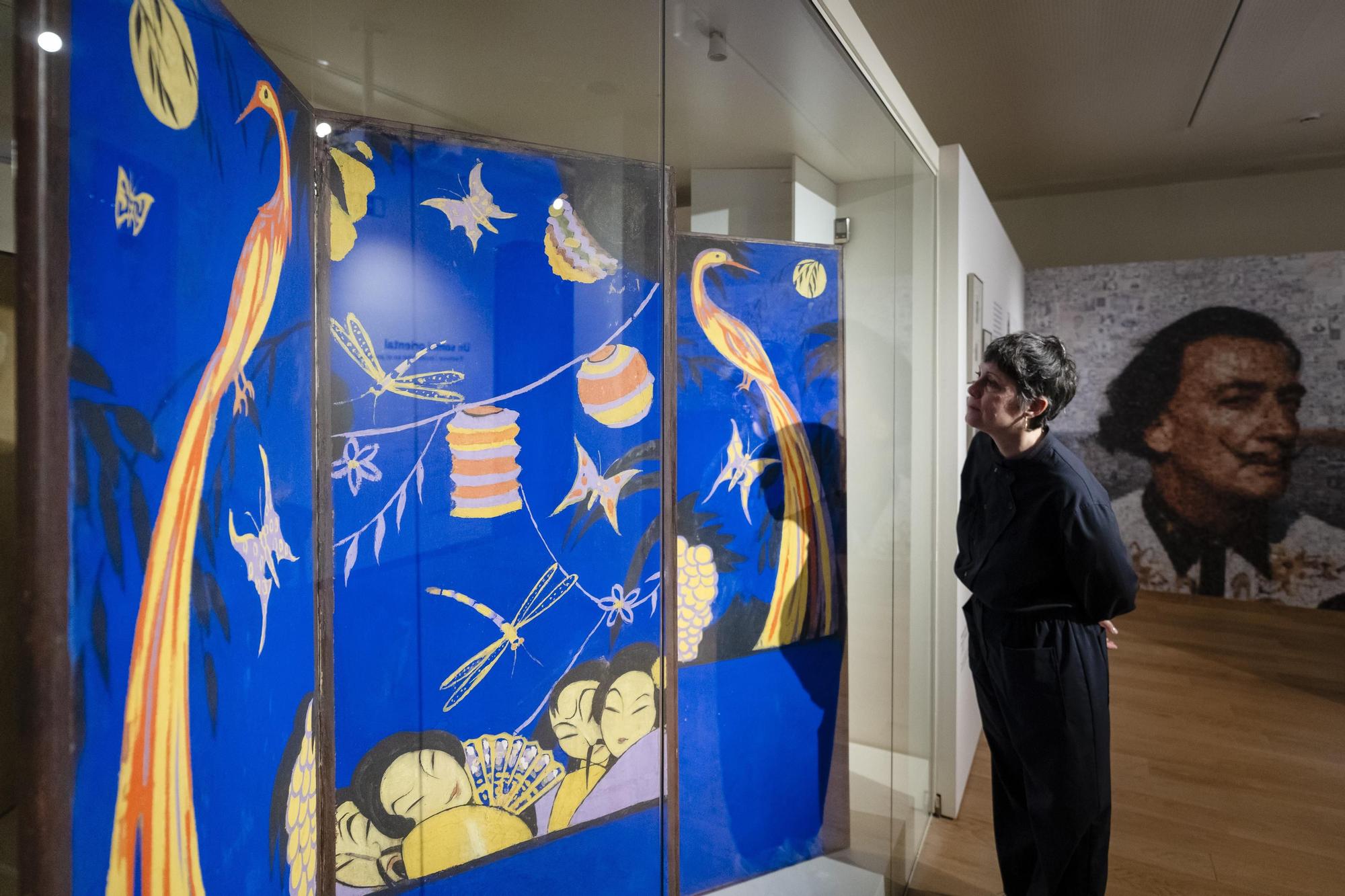 Dalí'nin Gençlik Yıllarından Gizemli Bir Doğu Esintisi: Figueres'te Sergileniyor