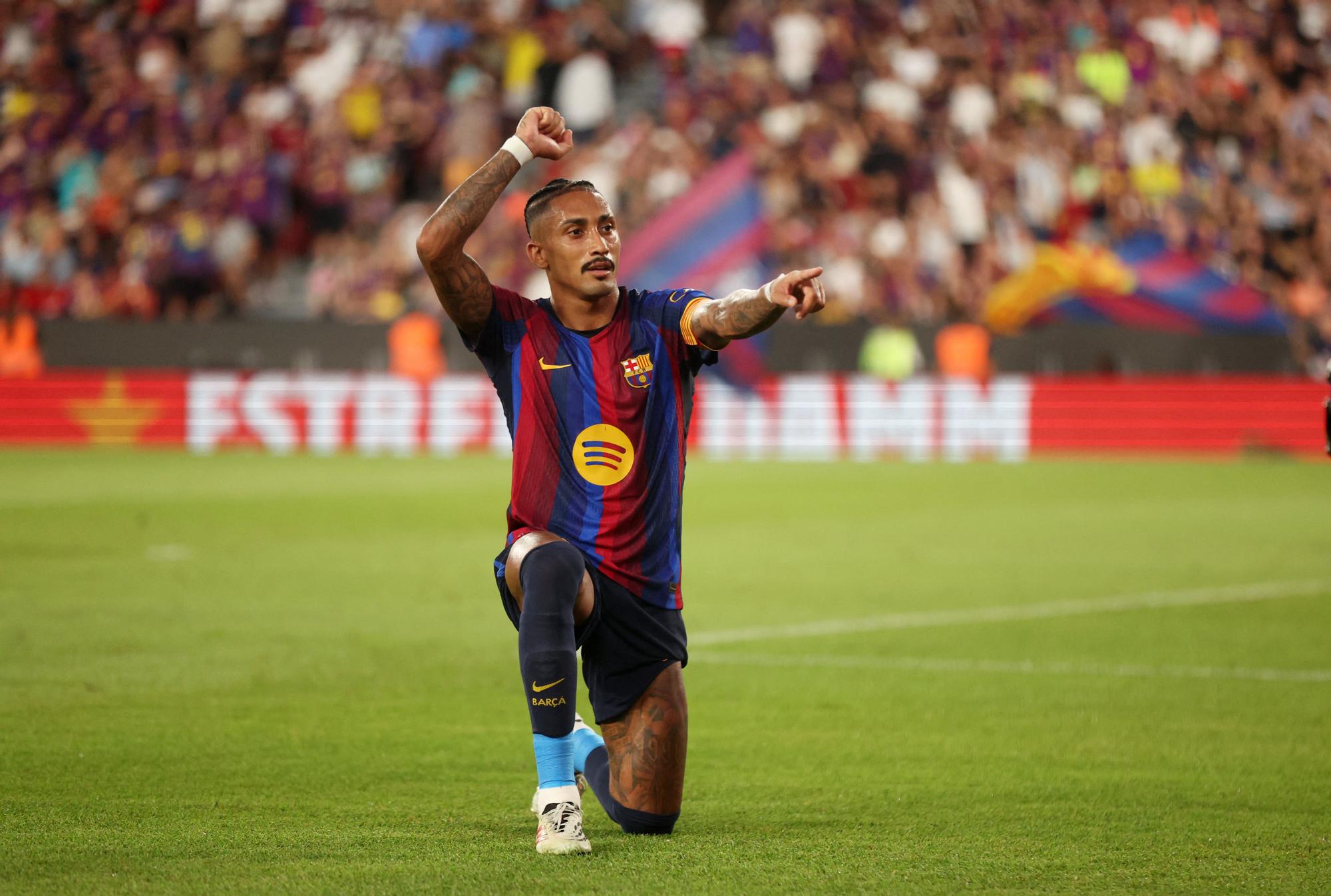 Hansi Flick Dönemi Başladı: Barcelona'da Yeni Proje ve Transfer Heyecanı