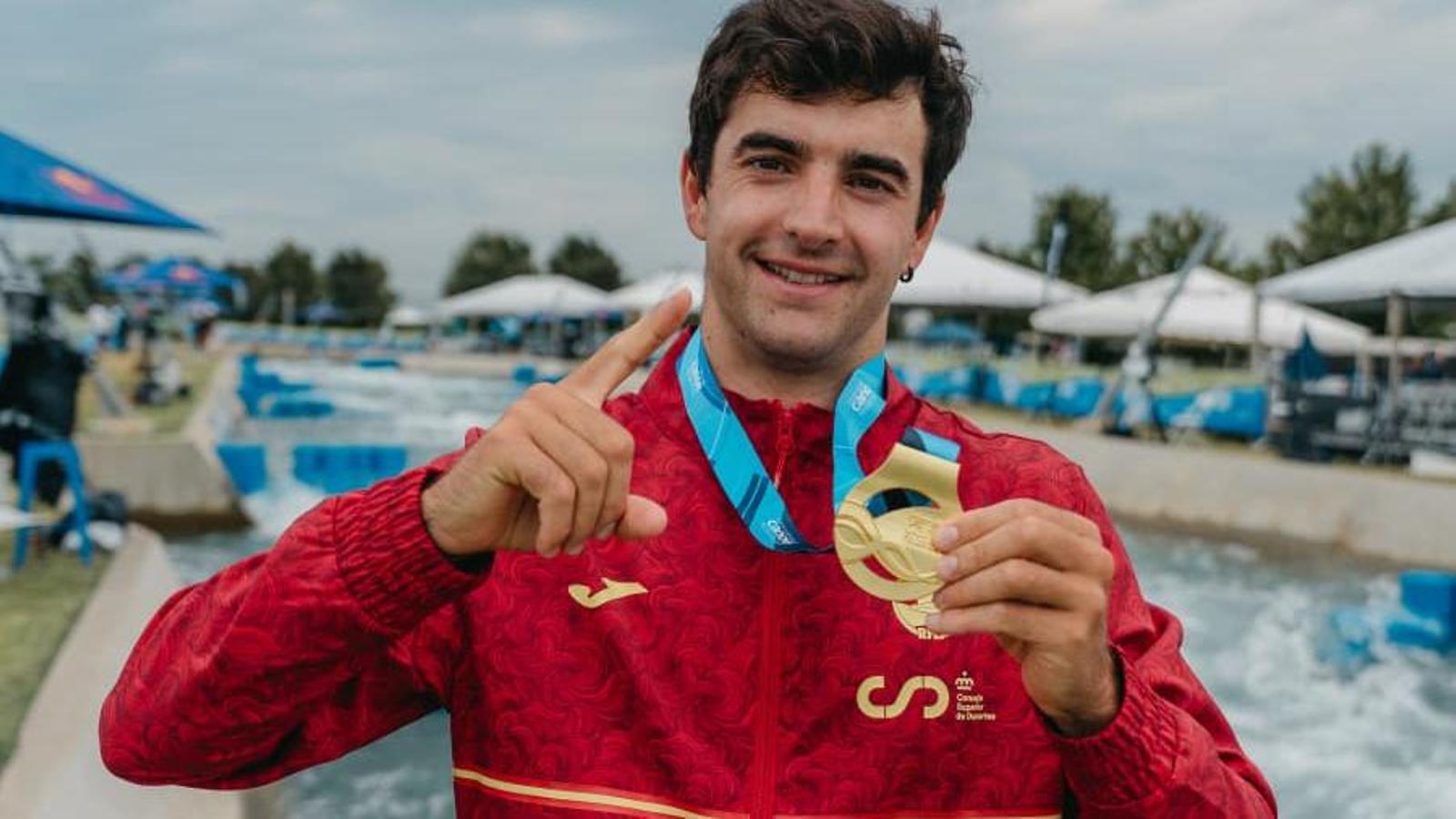 Dünya Şampiyonu İspanyol Kano Sporcusundan Acı Soru: 'Babamdan Başka Kim 40 Euro Öder ki?'