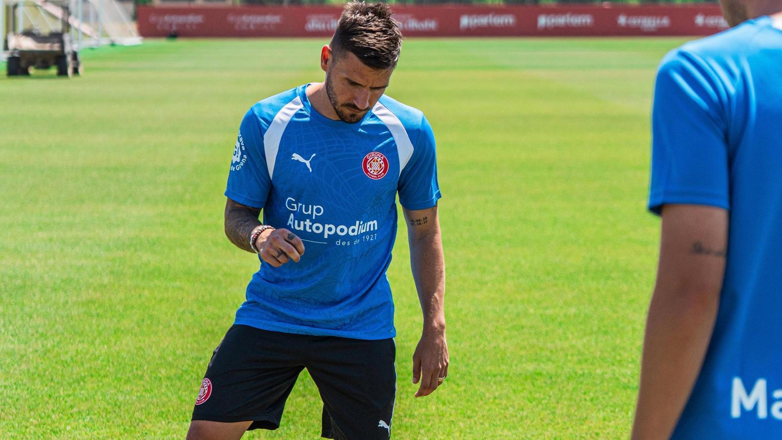 Girona FC'de Geçmiş Hatalar Tekrarlanıyor: Yeni Sezon Endişelerle Başladı