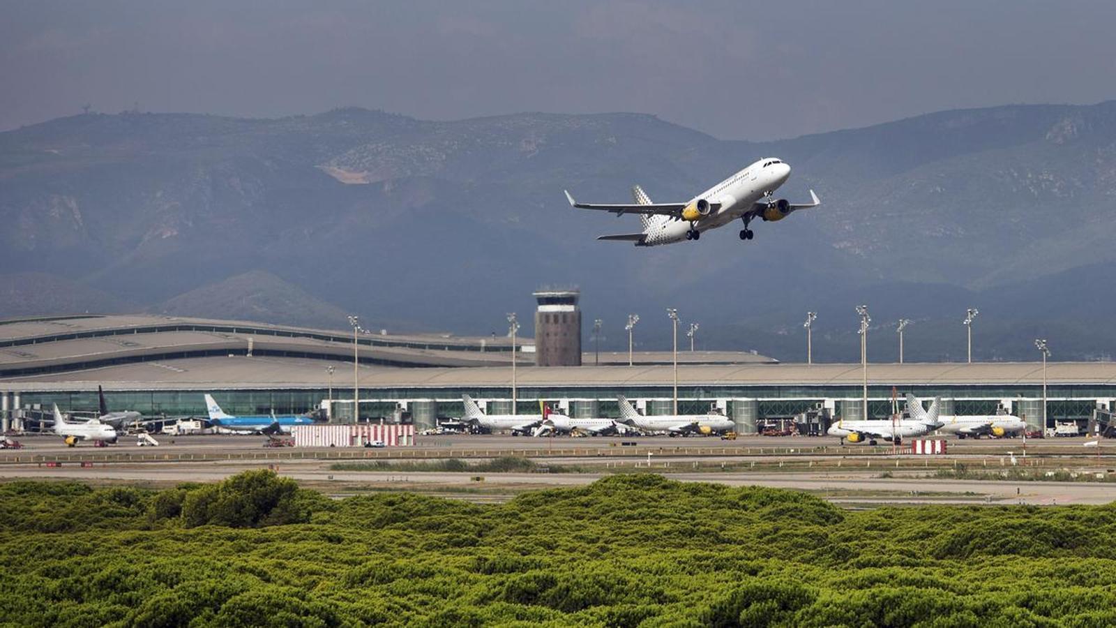 Barselona El Prat Havalimanı Üçüncü Kez Kapasite Sınırını Aşıyor