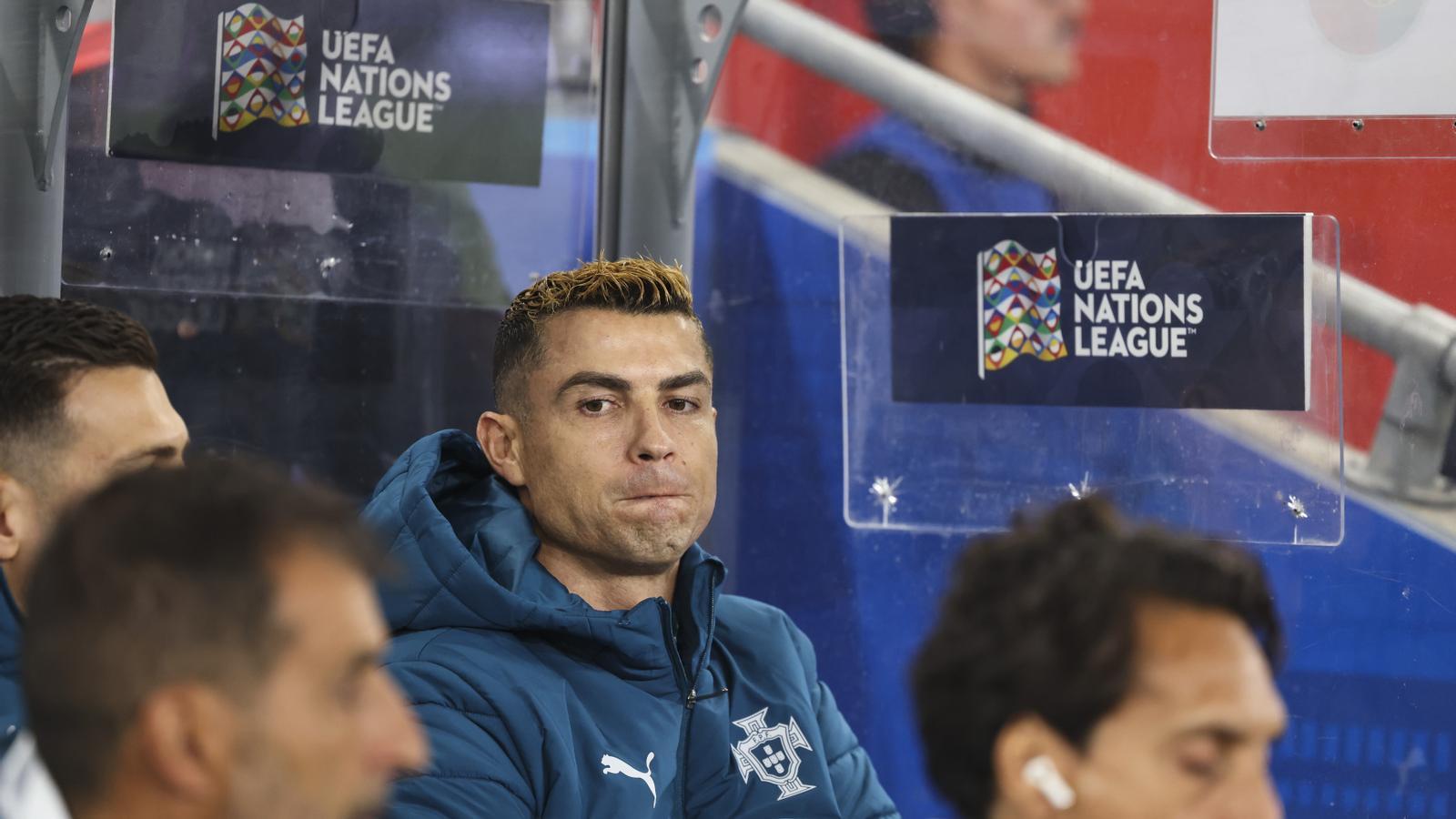 Cristiano Ronaldo'nun Zirvedeki Yalnızlığı: Servet Mutluluk Getirir mi?