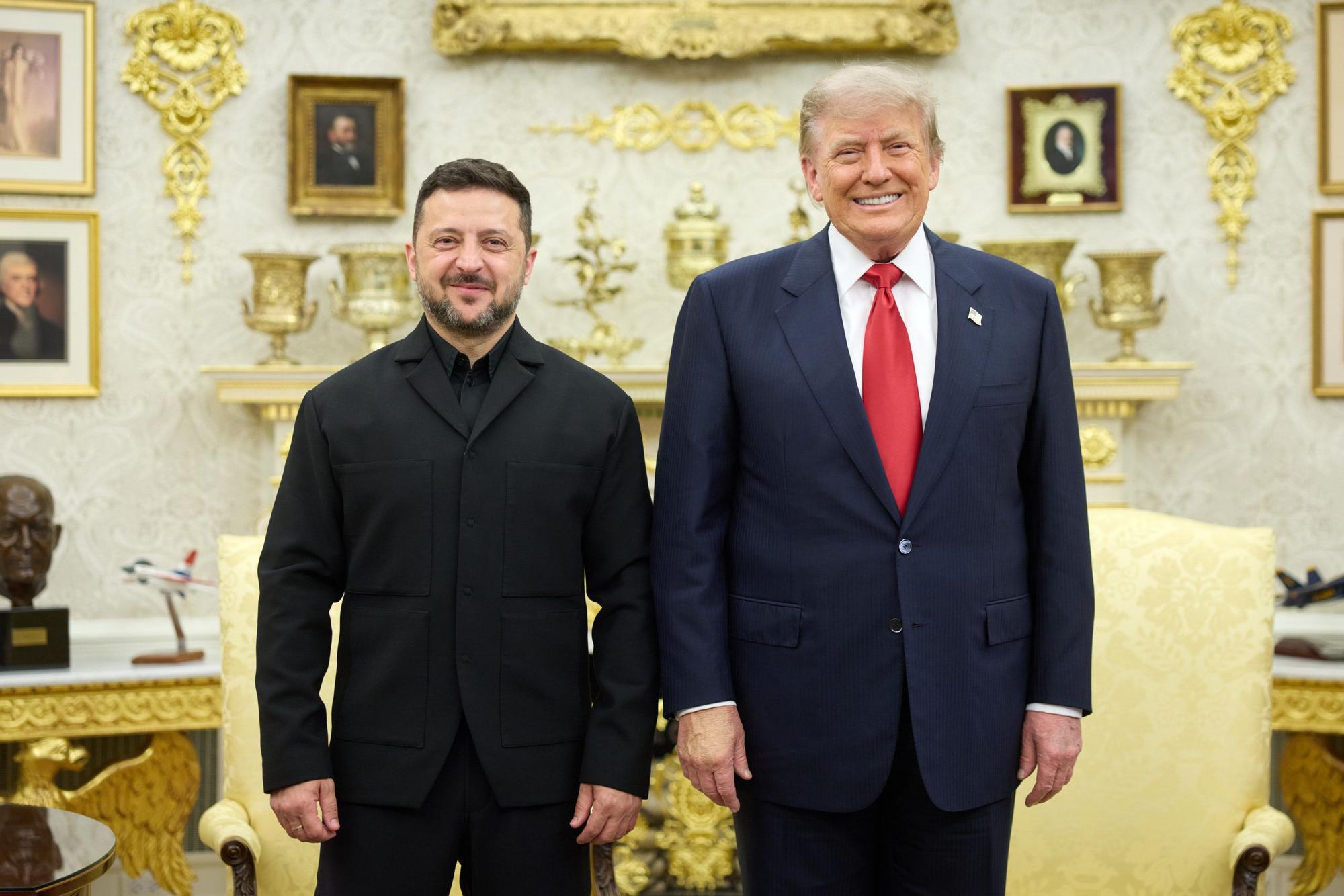 Zelenski, Trump'ın İran Odaklı Gündemini Fırsat Bilerek Barışı Arıyor