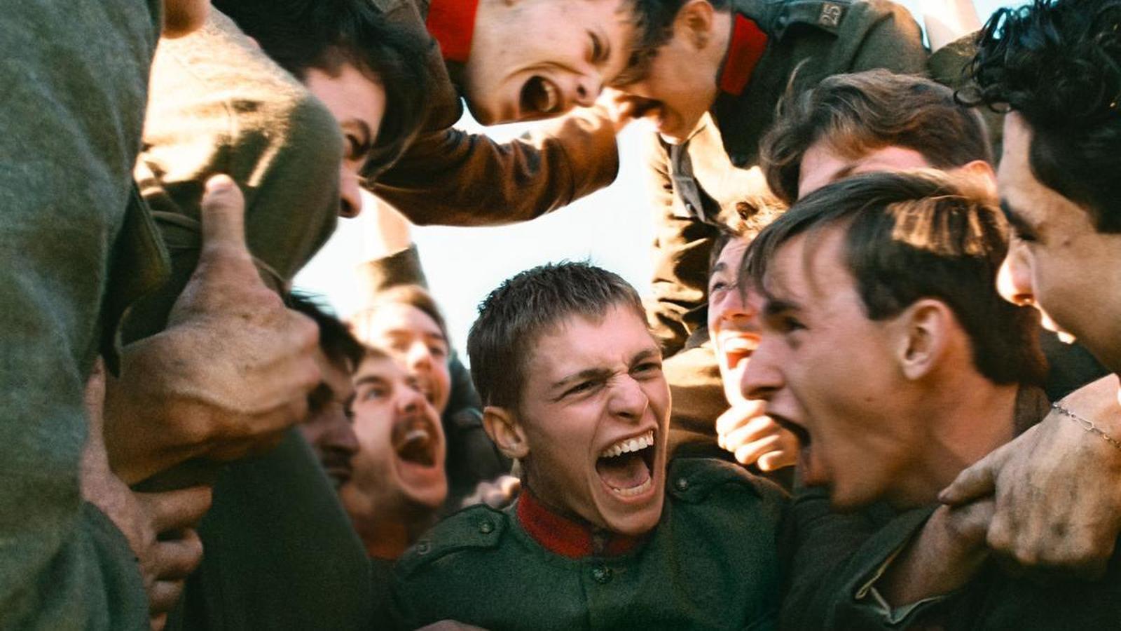 Cannes'da Tarihe Meydan Okuyan Aşklar: Tranchelerdeki LGBTİ+ İlişkileri Beyaz Perdede