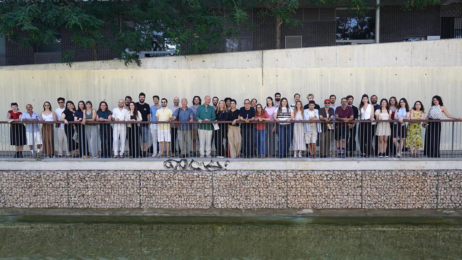 Barselona'da Sanatın Yeni Sesi: Mikro Operalar Fabra i Coats'ta Sahne Alıyor