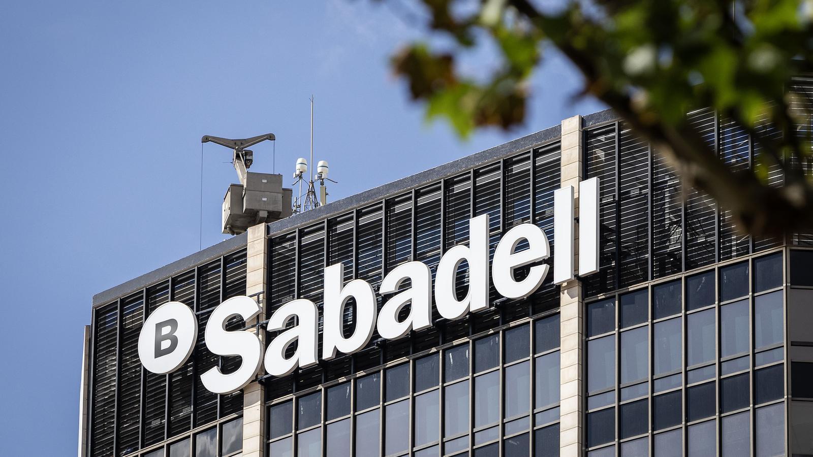 Banc Sabadell'den İlk Yarıda 971 Milyon Euro Kâr: TSB Satışı Rakamları Etkiledi