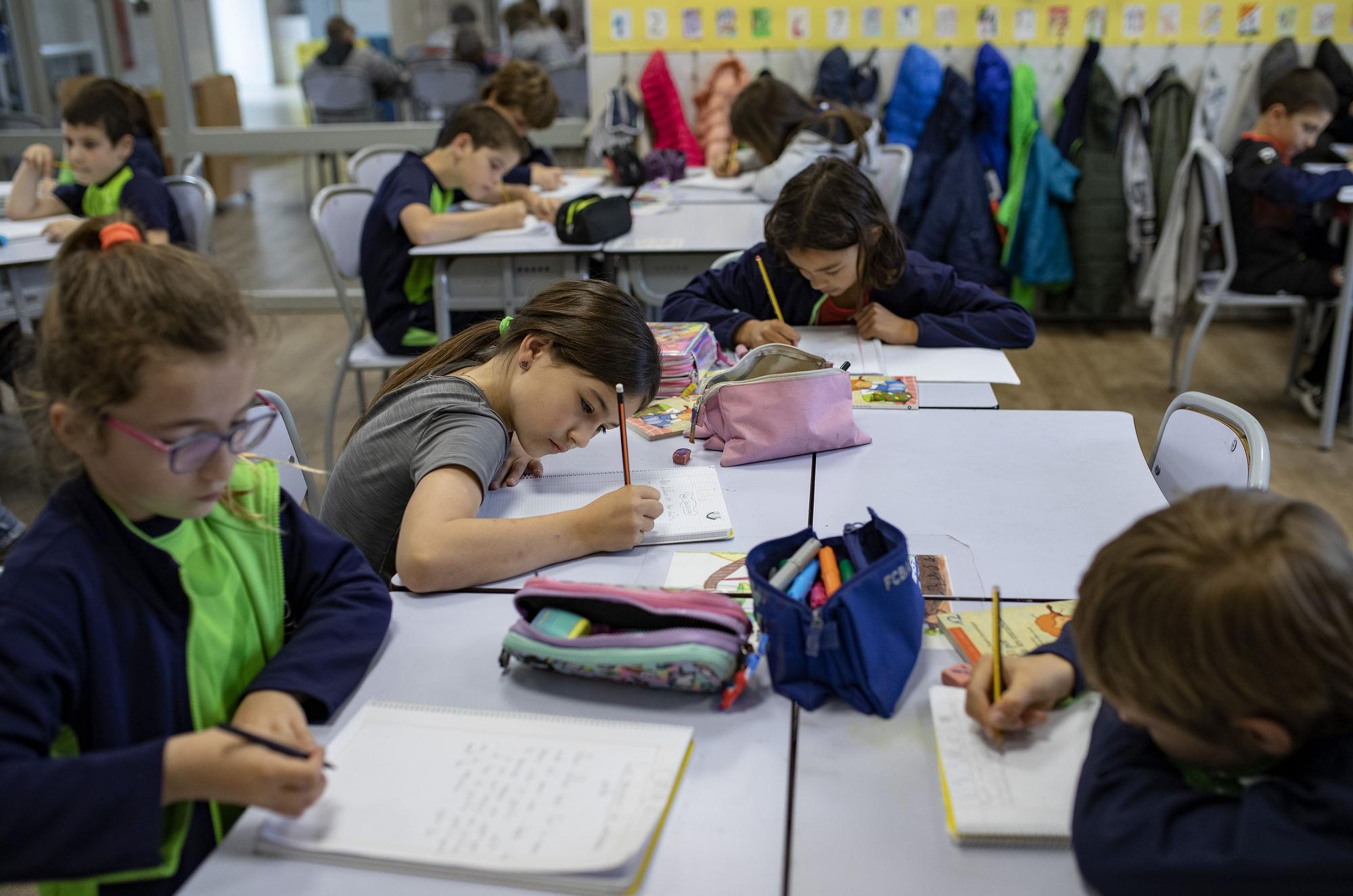 ABD'de Bir Okuldan Radikal Karar: Öğrencilerin Tüm Dizüstü Bilgisayarları Toplatıldı!