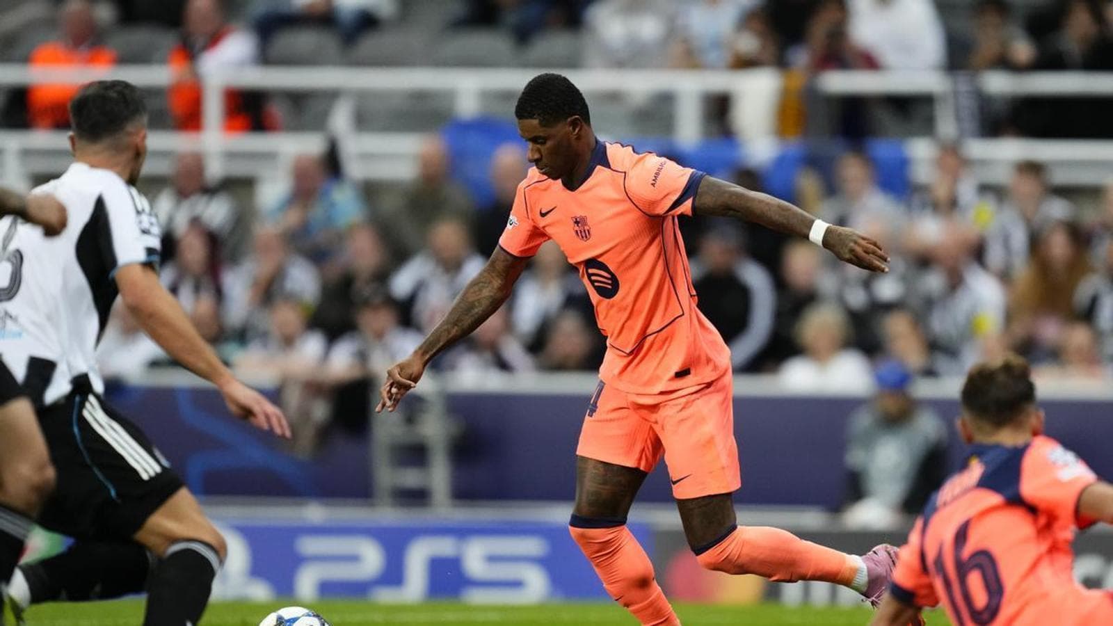 Barcelona'ya Şampiyonlar Ligi Kur'asında PSG ve Real Madrid Rahatlığı