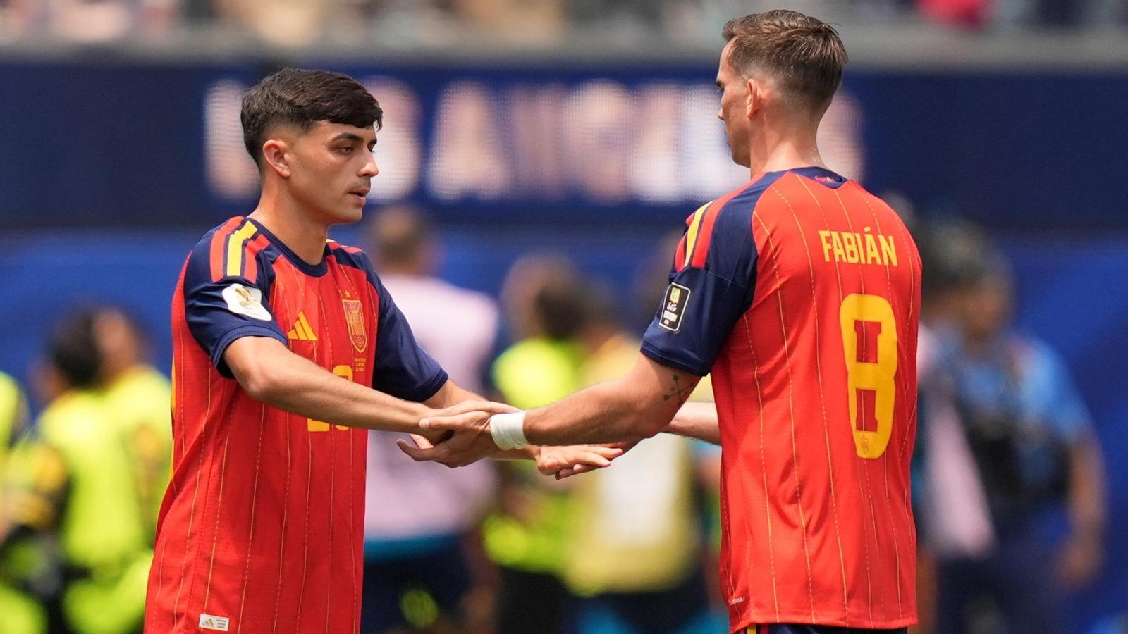 İspanya'nın Dünya Kupası Yarı Final Kararı: Pedri mi, Fabián Ruiz mi?