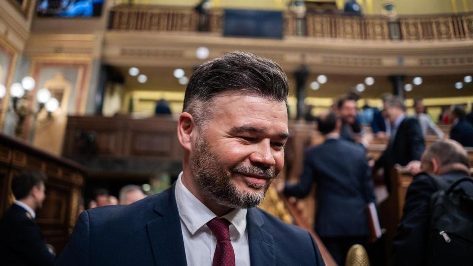 Gabriel Rufián'a Partisinden "Sadakatsizlik" Suçlaması: Görevden Uzaklaştırma Talebi