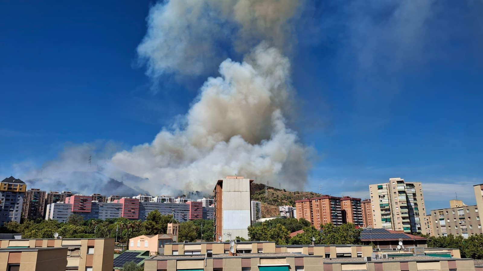 Barselona'da Collserola Yangını: Canyelles Bölgesi Yakınlarında Büyük Müdahale
