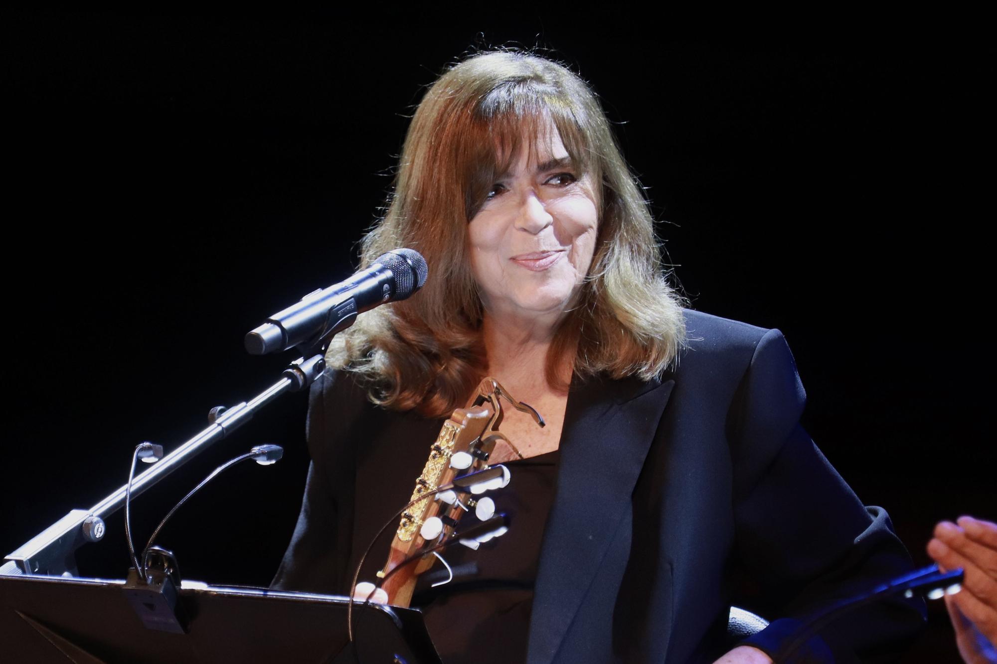 Maria del Mar Bonet'ten Palau de la Música'da Büyüleyici Performans: Sanat ve