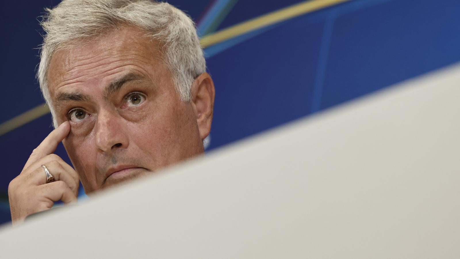 José Mourinho'dan Hakemlere Ağır Eleştiri: 'Kuralları Bilmiyorlar mıydı?'