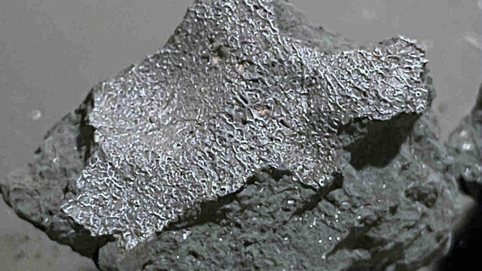 New Jersey'e Düşen Meteorit, Yaşamın Kökenine Işık Tutabilecek Bileşenler İçeriyor