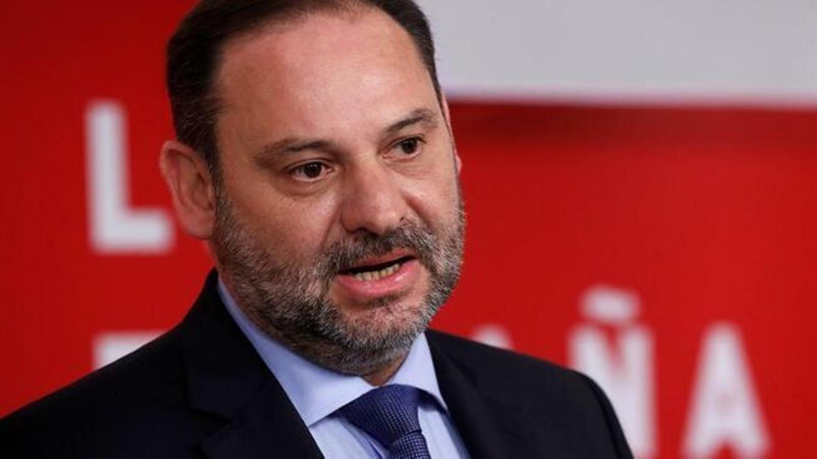 El Mundo'dan İspanya Siyasetine Yeni Bir 'X' Avı: Ábalos Skandalında Hedef Zirveye Mi