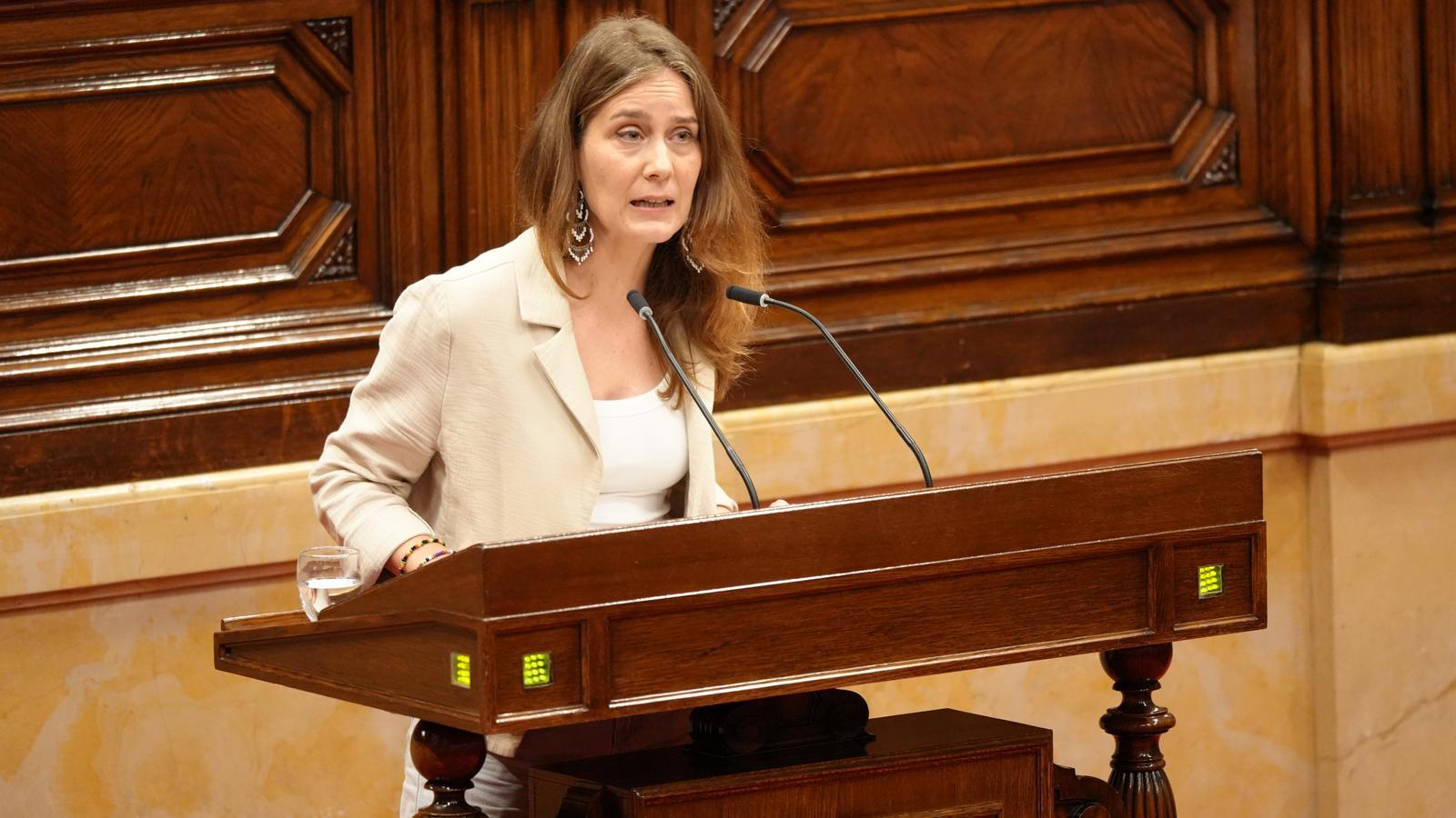 Katalonya'da Eğitim Krizi: Öğretmenlerin Reddi Sonrası Els Comuns Hükümetten Radikal