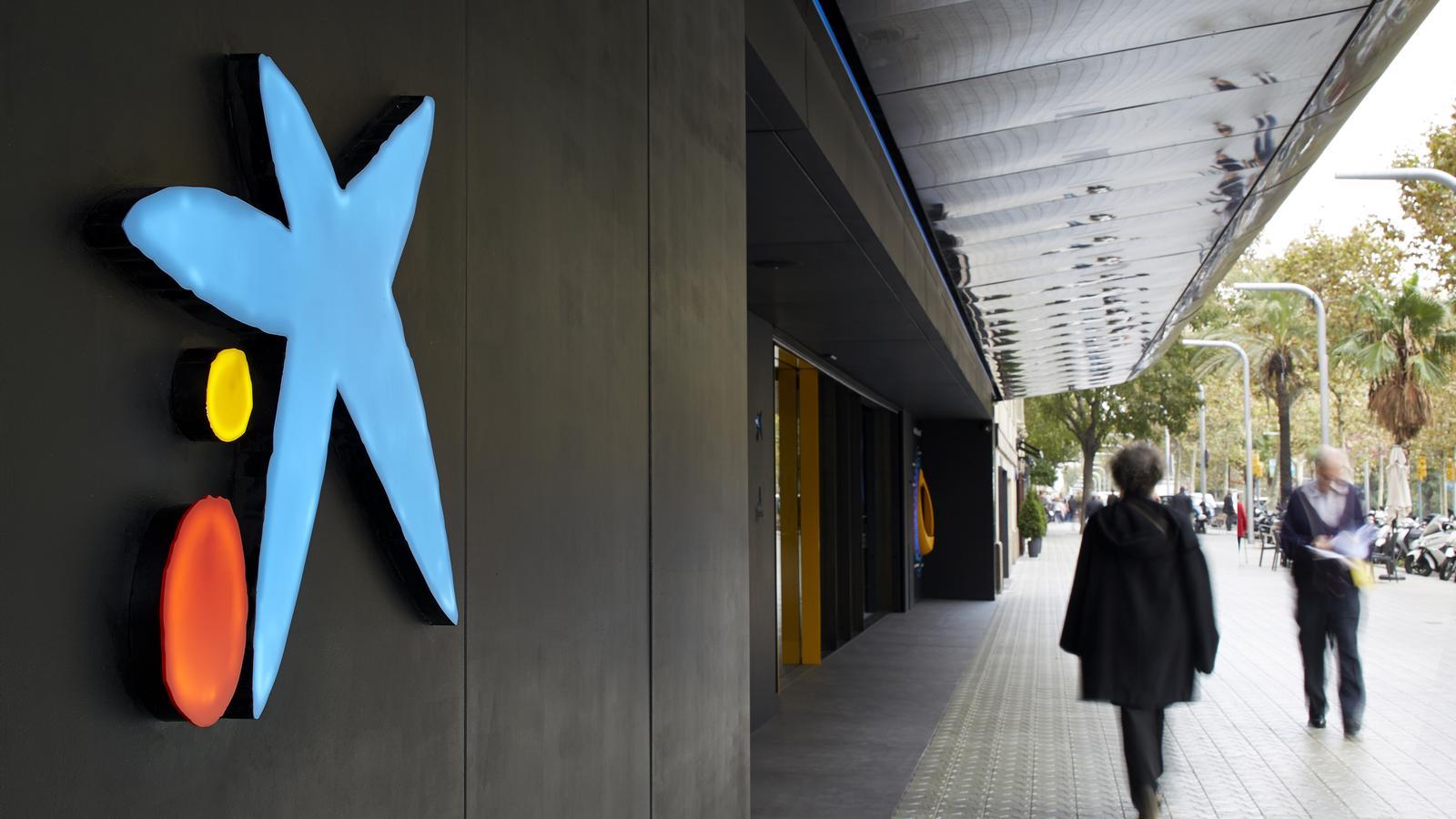 CaixaBank'tan Ön Ödemeli Kartlarda Rekor: İlk Yarıda 1 Milyar Euro'yu Aştı!