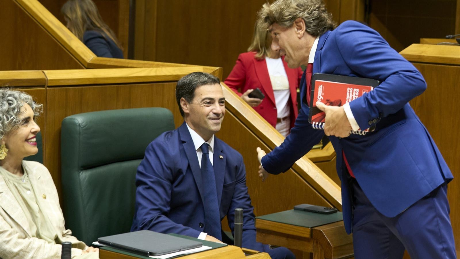 Euskadi'de Koalisyon Krizi: PNB ve PSE-PSOE Arasında 'Yapay' Gerilim Tırmanıyor
