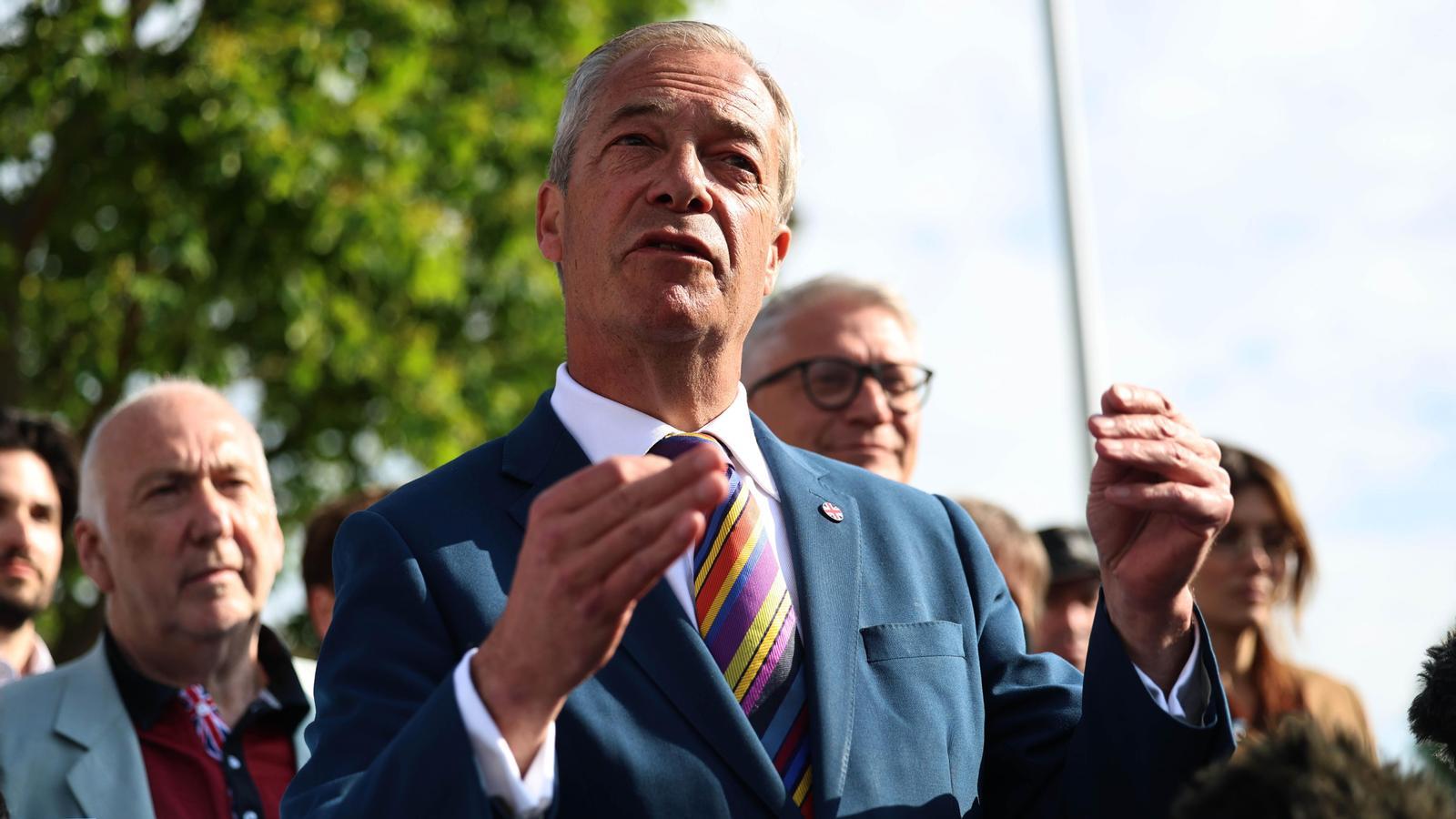 Nigel Farage'ın Clacton'a Dönüşü: İngiliz Siyasetinde Yeni Bir Perde mi?