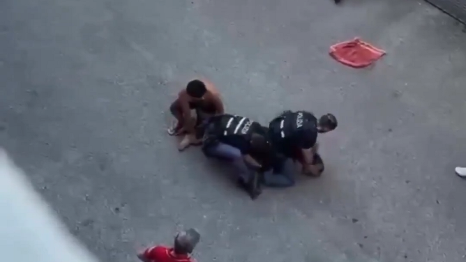 İtalya'da Polis Gözaltısında Şüpheli Ölüm: Toplumsal Gerilim ve Protestolar Patlak Verdi