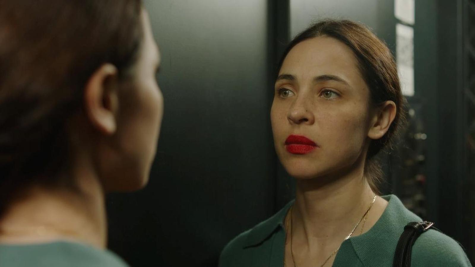 Hayatın Ortasında Bir Sorgulama: Milagros Mumenthaler'den 'Las corrientes'