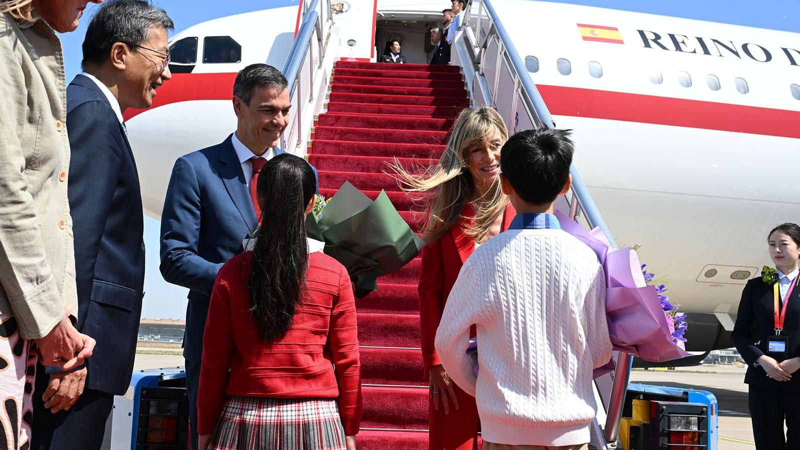 İspanya'da Siyasi Gerilim: Başbakan Sánchez'in Eşi Begoña Gómez Pasaportunu Geri Aldı