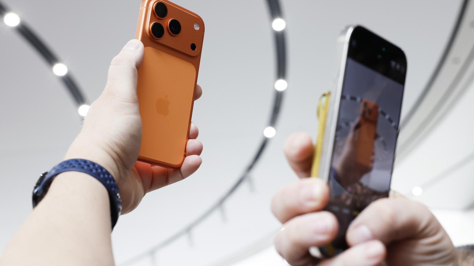 Barselona'da Apple Bayisine Araçlı Saldırı: Teknoloji Hırsızlığı Korkuttu