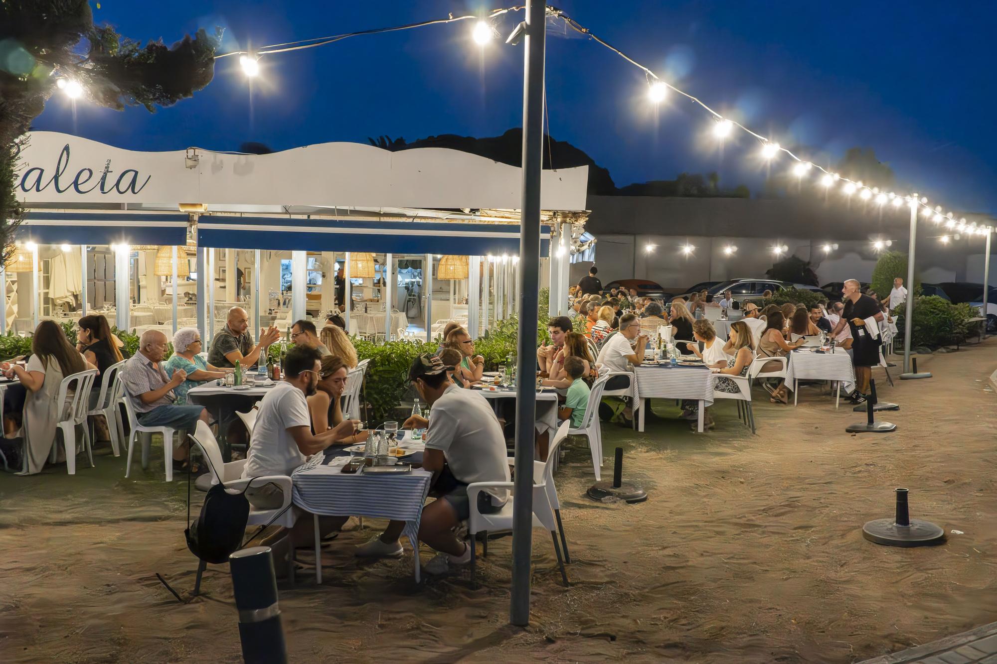İspanya'da Sahil Yasası Kurbanı mı? Yarım Asırlık Restoran Tahliye Tehdidiyle Karşı